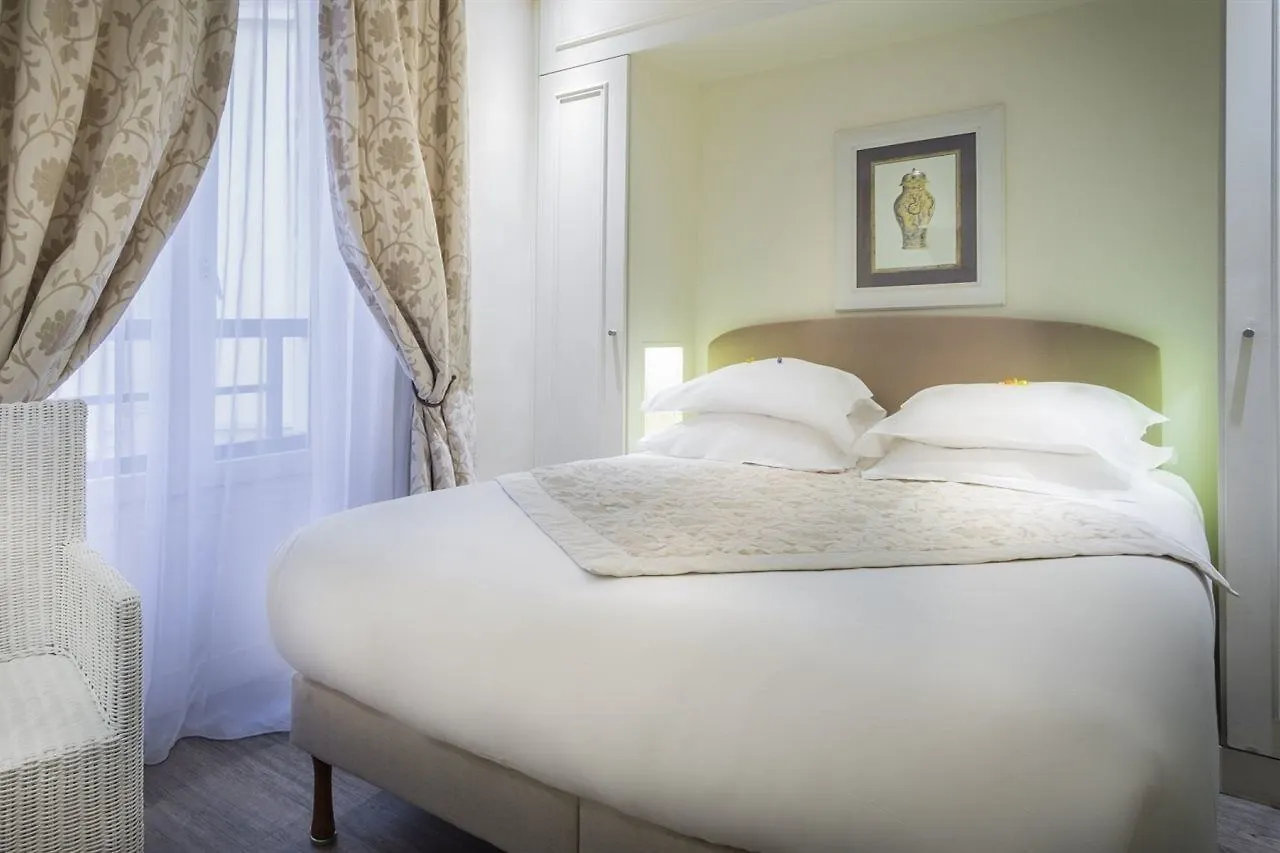 Arcadie Montparnasse Hotel